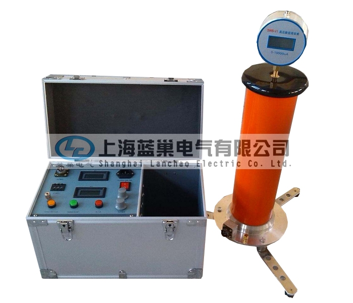 LCZGF-120KV2mA直流高壓發(fā)生器是按照中國行業(yè)標(biāo)準(zhǔn)ZBF 24003-90《便攜式直流高壓發(fā)生器通用技術(shù)條件》的要求，研究、制造的便攜式直流高壓發(fā)生器，適用于電力部門、廠礦企業(yè)動(dòng)力部門、科研單位、鐵路、化工、發(fā)電廠等對氧化鋅避雷器、磁吹避雷器、電力電纜、發(fā)電機(jī)、變壓器、開關(guān)等設(shè)備的直流高壓試驗(yàn)。